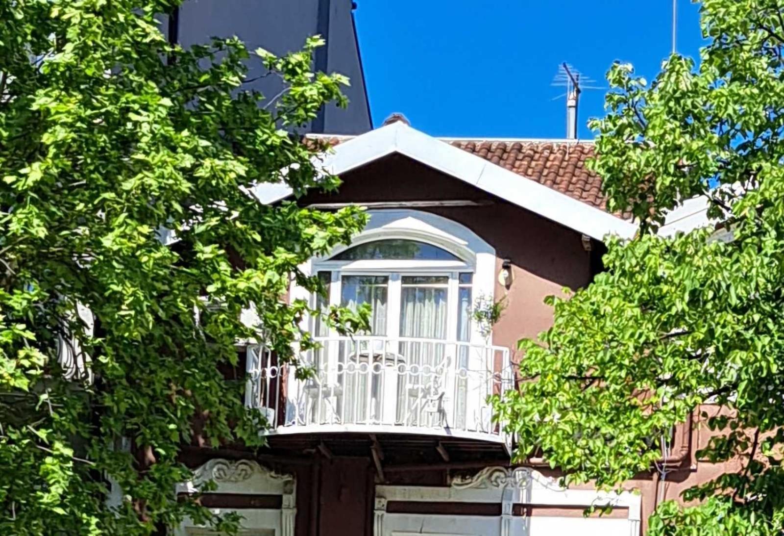 Gallery Apartment Podgorica Exterior photo